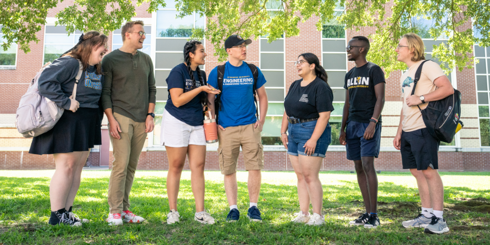 LeTourneau students working together as they prepare for lives of service and meaningful work
